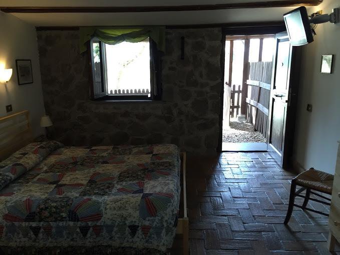 Agriturismo Monte Due Torri Genzano di Roma Extérieur photo