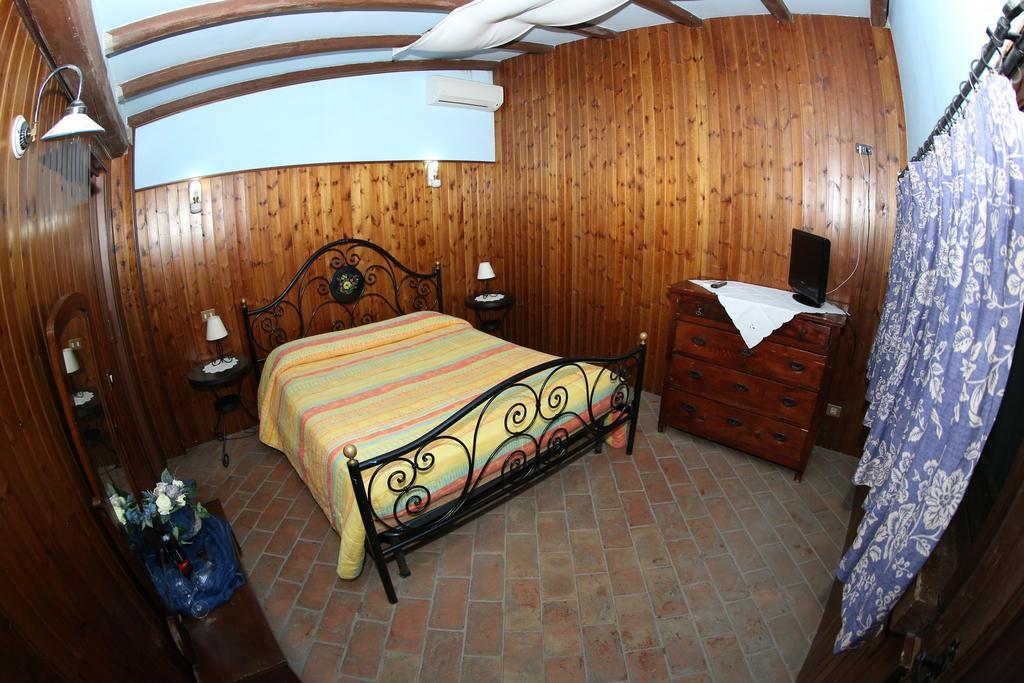 Agriturismo Monte Due Torri Genzano di Roma Extérieur photo