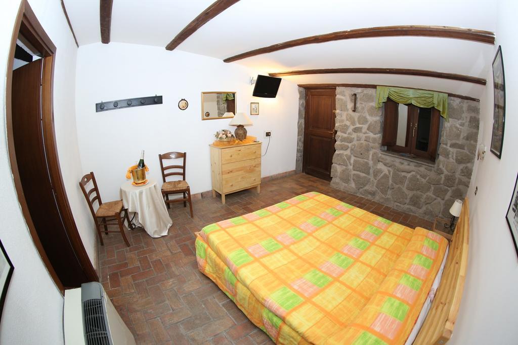 Agriturismo Monte Due Torri Genzano di Roma Extérieur photo
